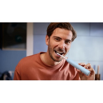 Image 1 of Philips Sonicare HX7406/01