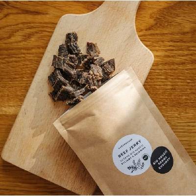 Květomluva Bio hovězí sušené maso bylinky a zelenina 25 g