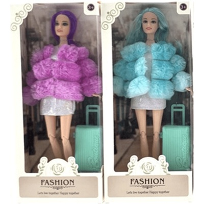 Кукла с модни дрехи и куфар fashion 2605