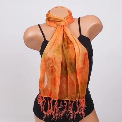 Нежен дамски шал в преливащи се кафяво и оранжево