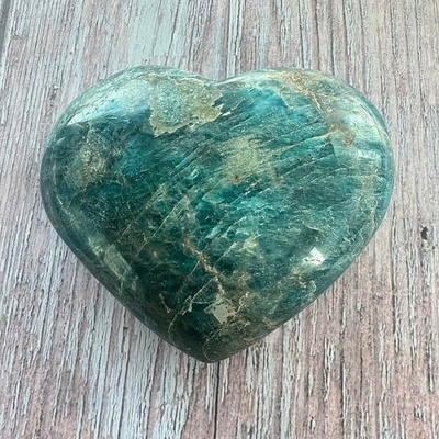 Nefertitis Apatit srdce Madagaskar APA8 č. 3 NF61135 - cca 9 x 7,8 cm, 363,9 g