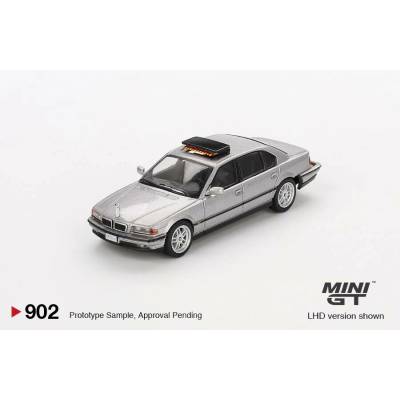 MINI GT BMW 750IL Tomorrow Never Dies German Packing 1:64