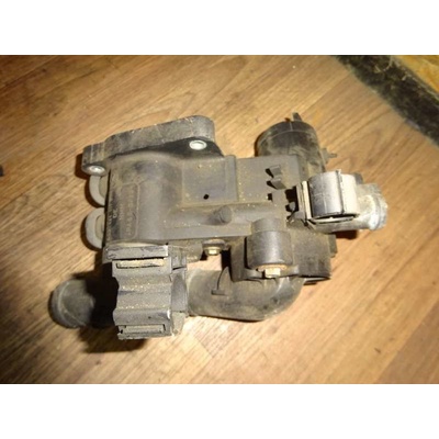 komora termostatu VAG 032121111AP