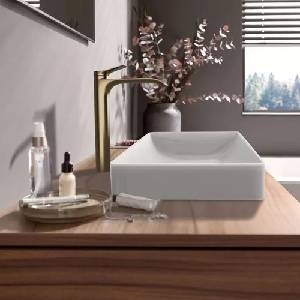 Hansgrohe Висок смесител за мивка Hansgrohe Vivenis 250 CoolStart, финиш брас брушван (75045140)