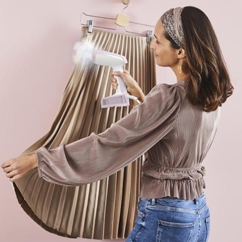 Image 1 of Tefal DT3050E1 Access Steam Pocket