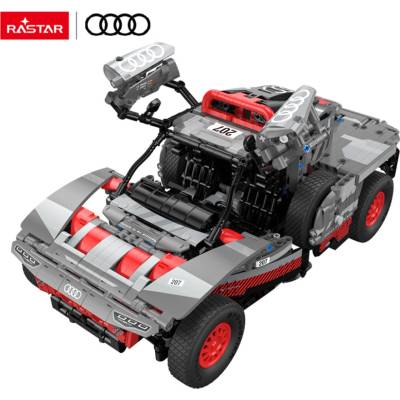RASTAR Stavebnice modelu Audi RS Q e-tron šedá 1:8