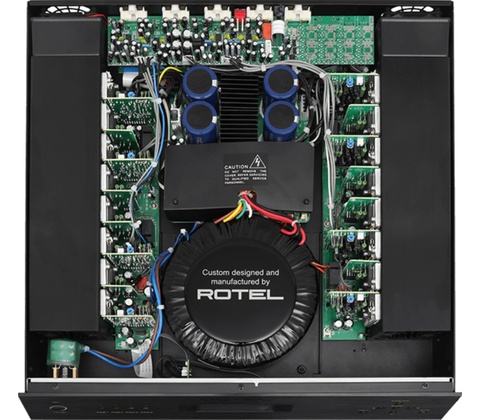 Rotel C8+