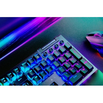 Image 1 of Razer BlackWidow V4 Pro DE (RZ03-04680400-R3G1)
