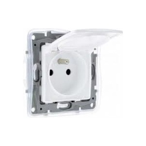 Legrand Контакт френски стандарт 16A противовлажен IP44 и детска защита цвят бял Niloe - 664748 (664748)