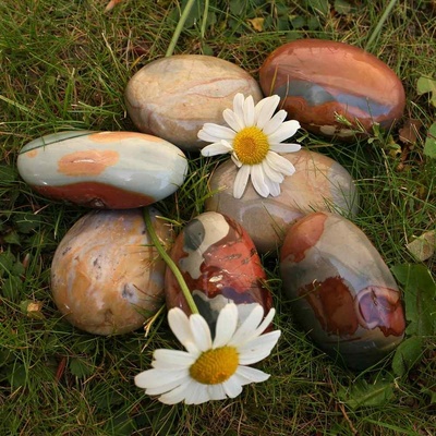 Jaspis Polychrom - hmatka