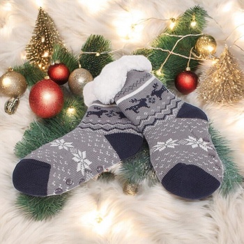 Детски зимни чорапи в сиво с коледен десен