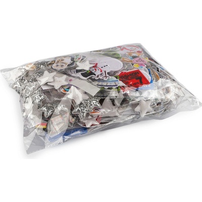 Mix nažehlovaček, nášivek, aplikací, střední, mix