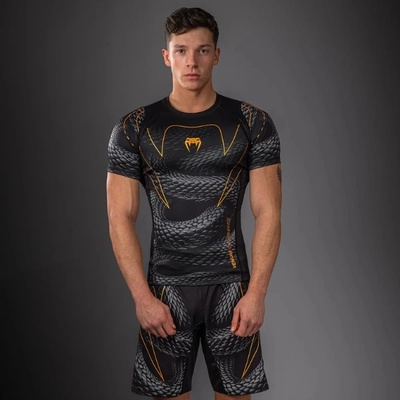 Venum - Боксова Екипировка | Официален Вносител за България Рашгард Venum Matupa Short Sleeve Rashguard - Black/Grey/Gold - L