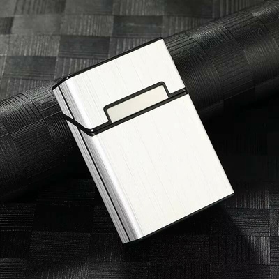 LUDOVKA PRIVATE Puzdro na cigarety LUXURY strieborné