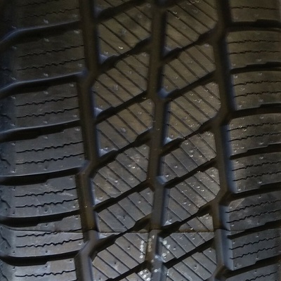 Westlake SW612 205/65 R15 102/100T