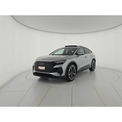 Audi Q4 45 quattro e-tron S-line 210 kW