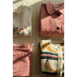 Konges Sløjd Детска жилетка с въ; на BILLI KNIT CARDIGAN (KS104233.PreSpring) - answear - 91,90 лв