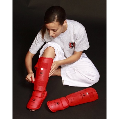 Tokaido Chrániče holení a nártů Karate WKF - červená – Zbozi.Blesk.cz