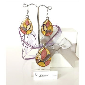 Meganflo Витраж лилаво цвете