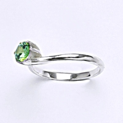 Čištín Stříbrný se zirkonem emerald zásnubní T 1059