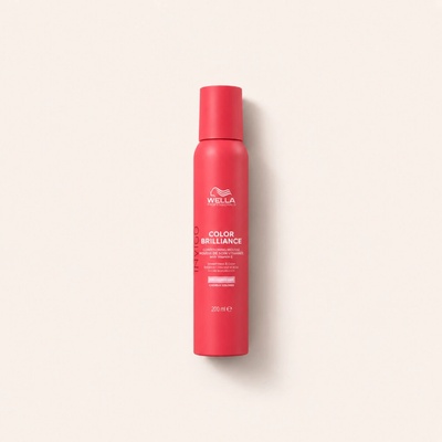Wella Invigo Color Brilliance pěna pro posílení barvy vlasů 200 ml