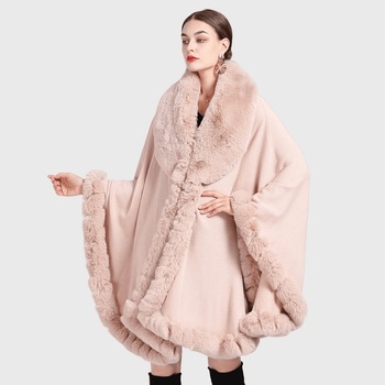 Image 1 of Стилно пончо в цвят лотос с пухкава шал яка