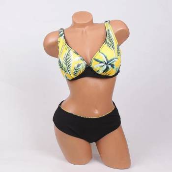 Image 1 of Бански в черно и жълто с палмови листа - чашка c/d