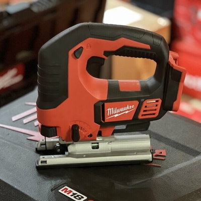 Milwaukee M18 4933459573