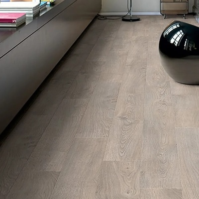 Quick-Step Ламиниран паркет 1405 Дъб състарен светло сив 8мм ac4/32