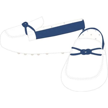 Mayoral Декоративни мокасини за новородено момче в бял цвят с детайл възел в синьо Майорал