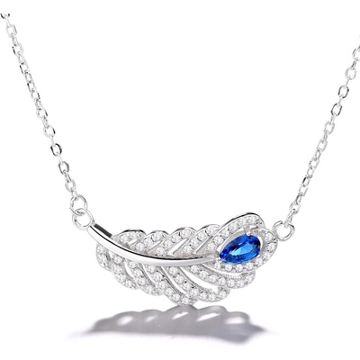 Majya Stříbrný přívěsek s řetízkem PAVÍ PÍRKO 11042