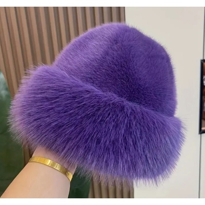 Bubla Luxusní fialová kožešinková čepice