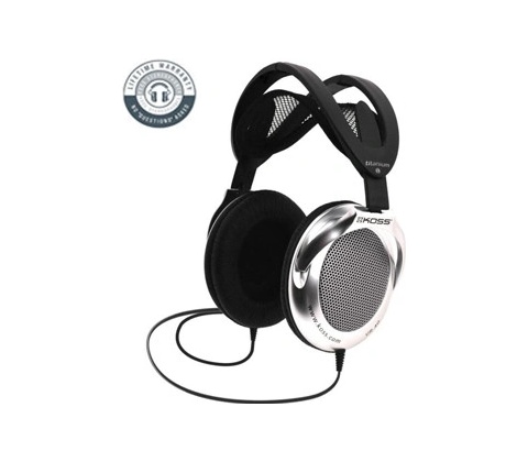 Koss UR40