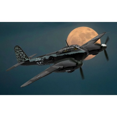 Corgi Messerschmitt Me 410 A-1 U5+FE Lt. Rudolf Abrahamczik 1:72