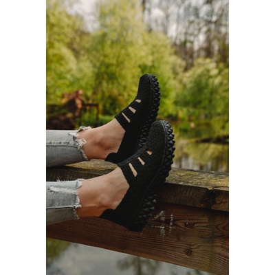 Rock Spring YUCA ALL BLACK