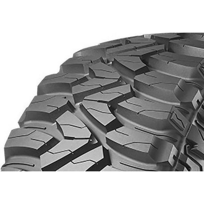 Kumho Road Venture MT71 P.O.R 315/70 R17 121Q