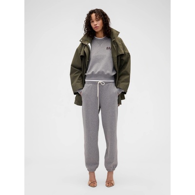 GAP Tepláky s logom Gap × Victoria Beckham Sivá