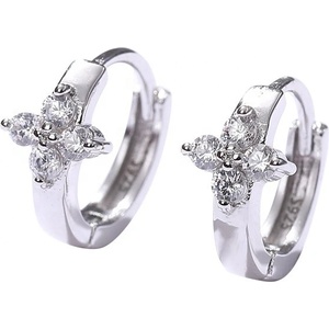 Silenti Jewelry Сребърни обеци "Цвете