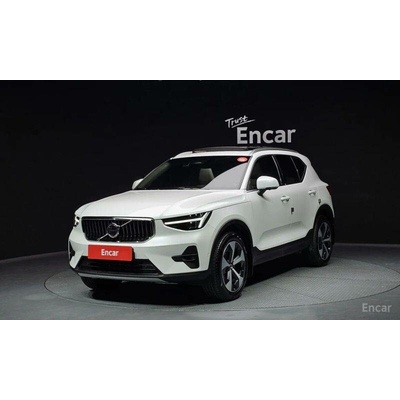 Volvo XC40 B4 Ultra Bright