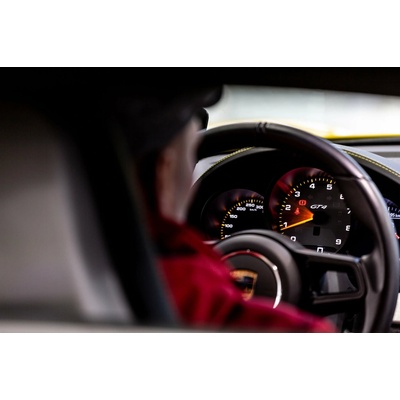 Jízda v Porsche GT4 1 osoba 20 minut