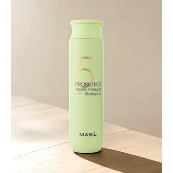 MASIL 5 Probiotics Scalp Scaling hĺbkovo čistiaci šampón proti mastným lupinám 300 ml