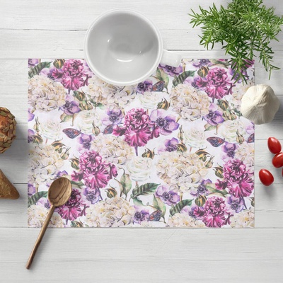 Biante Dekoračné prestieranie PML-108 Fialové kvety s motýlikmi na bielom 30x40 cm