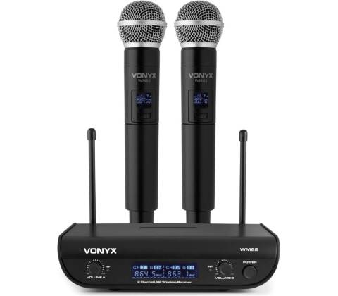 AKG WM82