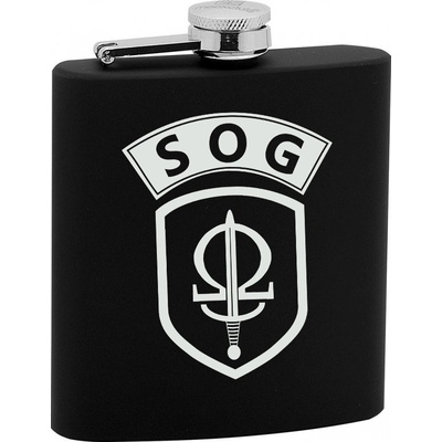 Placatka Striker SOG černá 175 ml