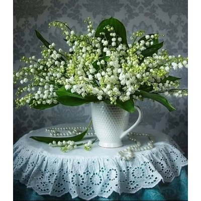 Ваза с момини сълзи 45/45 см