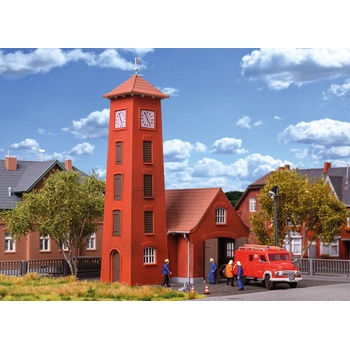 Kibri Пожарна служба Bahlburg-Lüneburg с автомобил Ford FK 2500 (39210)