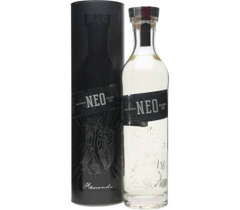 Facundo Neo 40% 0,7 l (tuba)