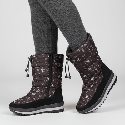 Дамски зимни апрески в черен цвят с бели снежинки