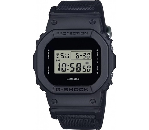Casio DW-5600BCE-1