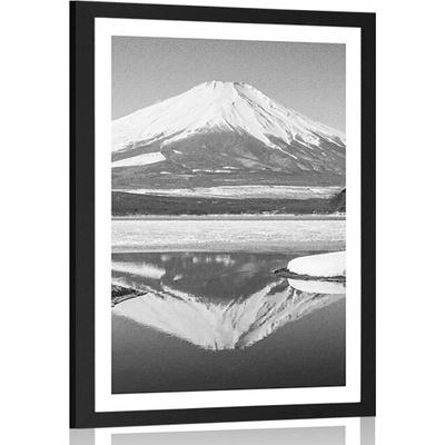 Plakát s paspartou japonská hora Fuji v černobílém provedení - 40x60 no frame